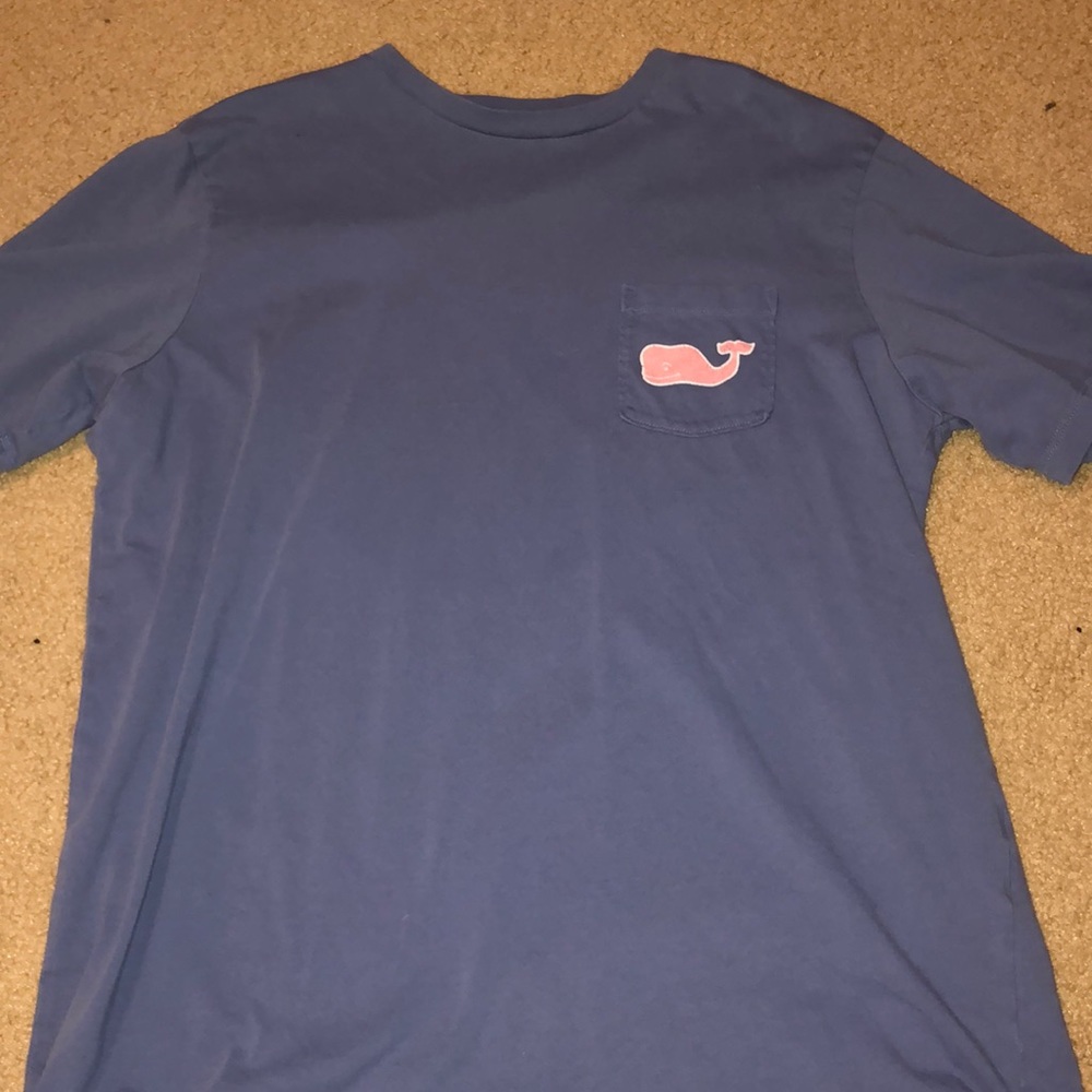 Women’s vineyard vines t-shirt